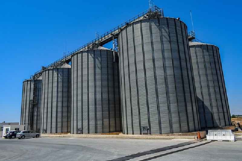 Inspeção de tanques de armazenamento